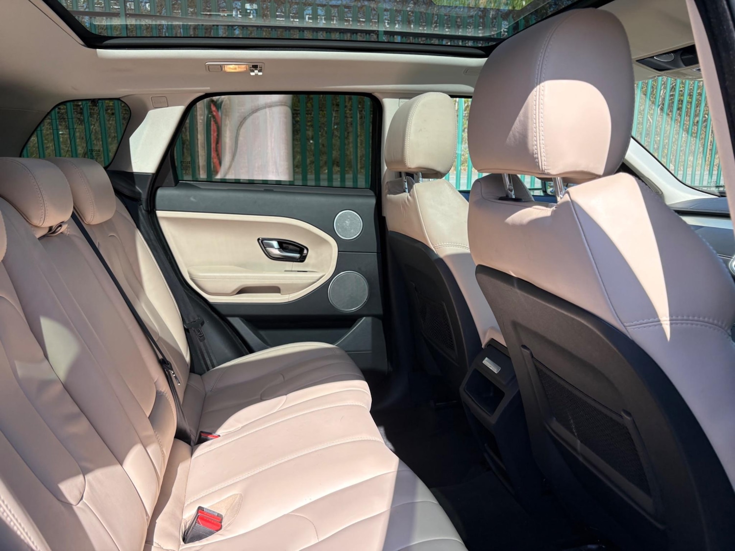 Used Land Rover Range Rover Evoque 2016 for sale - 77324773: Photo 35