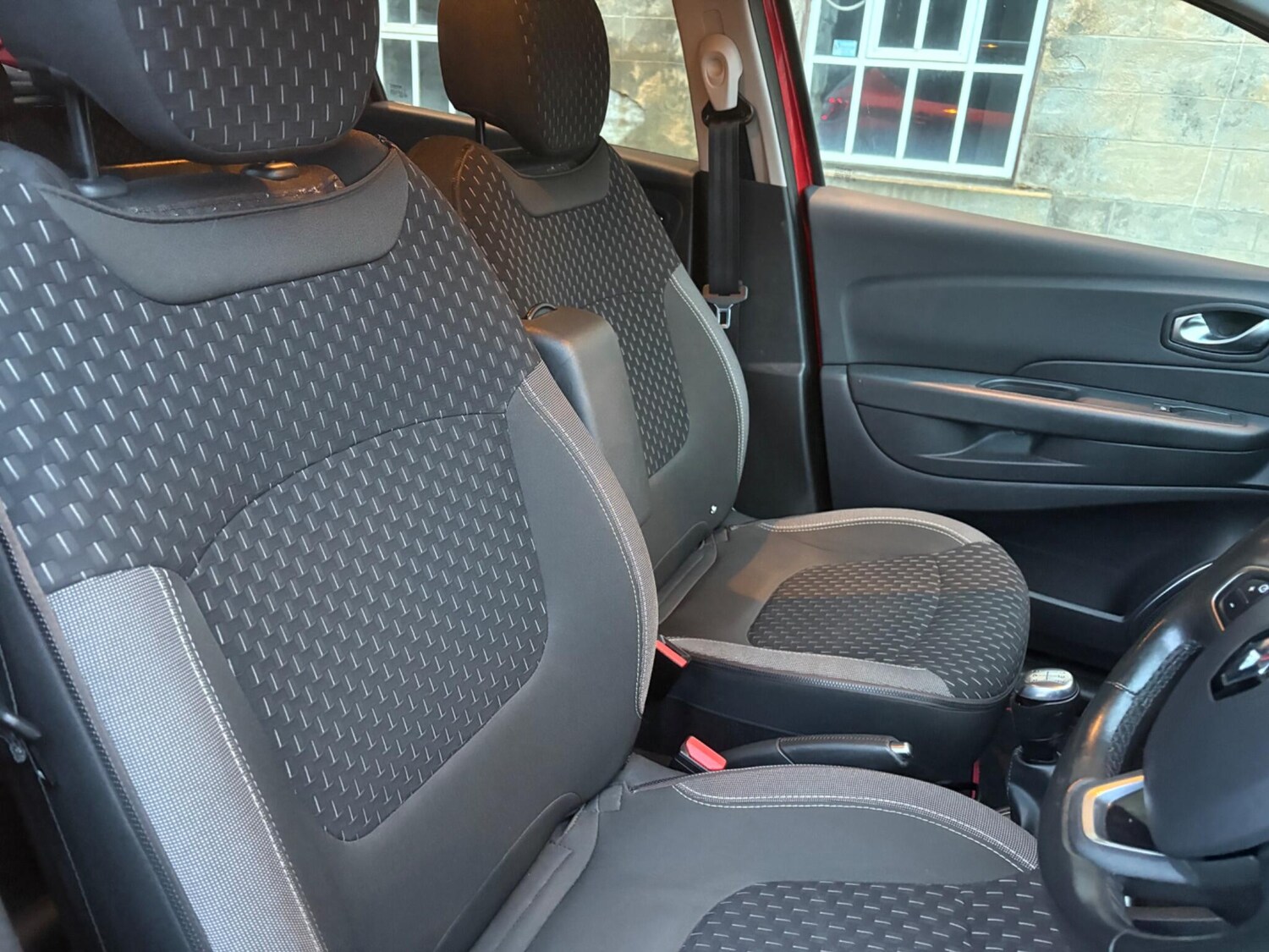 Used Renault Captur 2018 for sale - 77360668: Photo 27