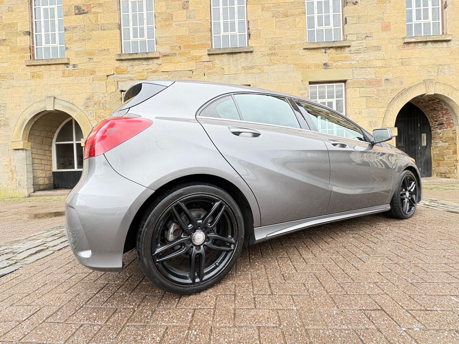 Used Mercedes-Benz A-Class 2017 for sale - 77685856: Photo 19