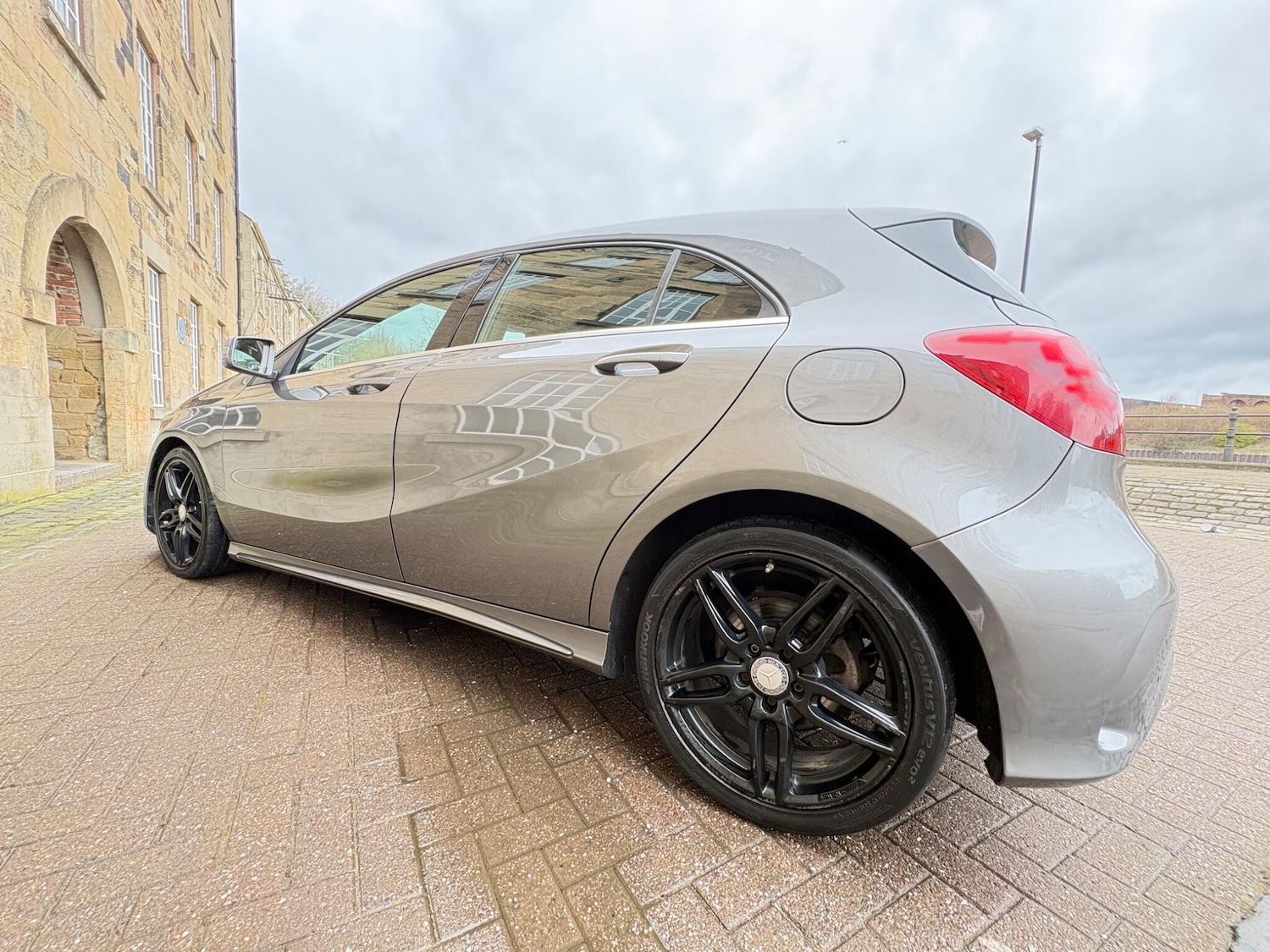 Used Mercedes-Benz A-Class 2017 for sale - 77685856: Photo 26