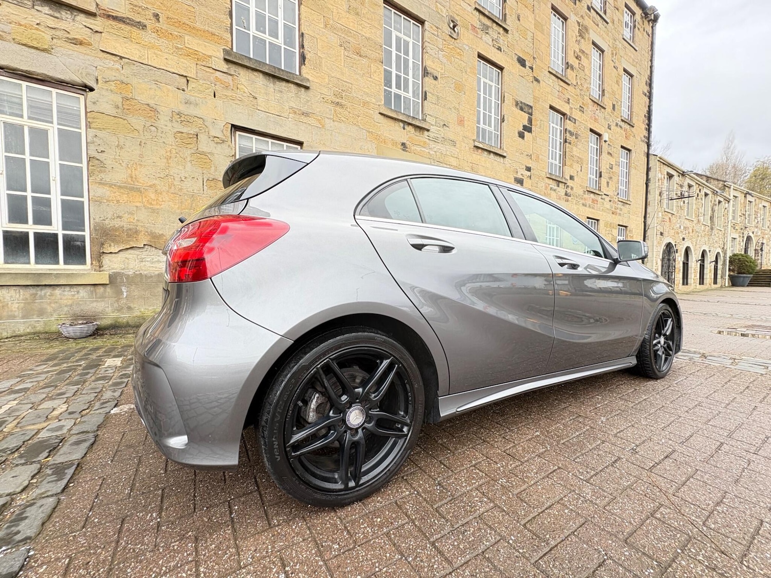 Used Mercedes-Benz A-Class 2017 for sale - 77685856: Photo 27
