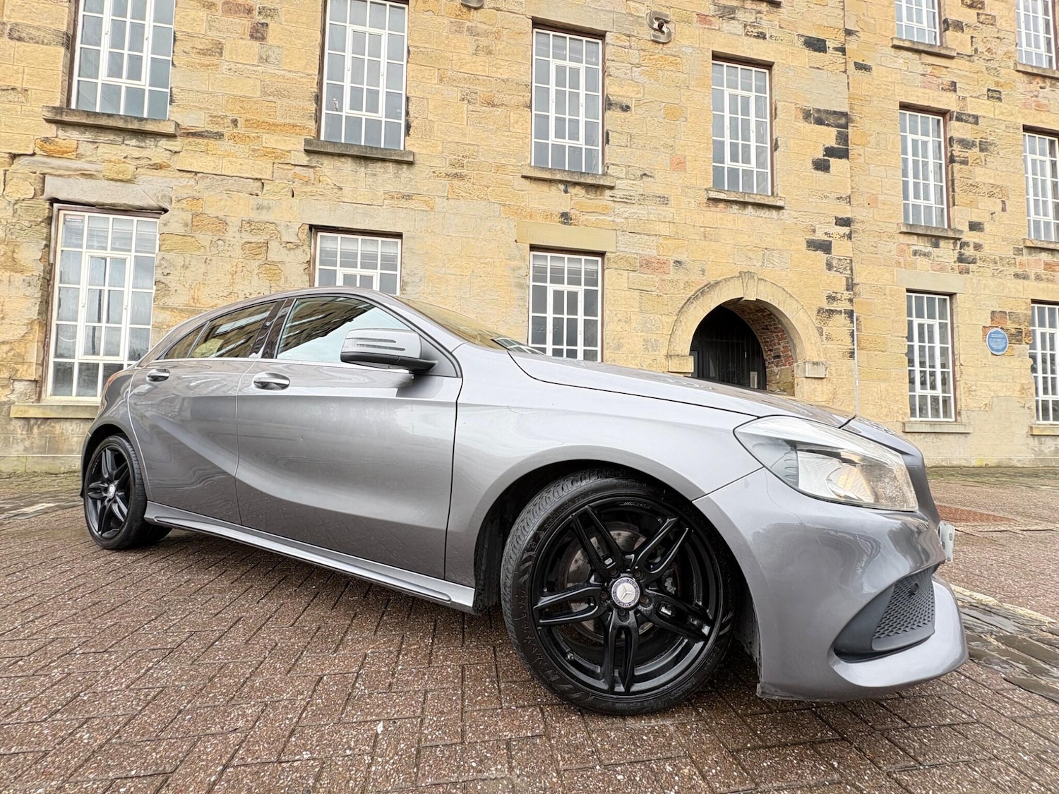 Used Mercedes-Benz A-Class 2017 for sale - 77685856: Photo 5