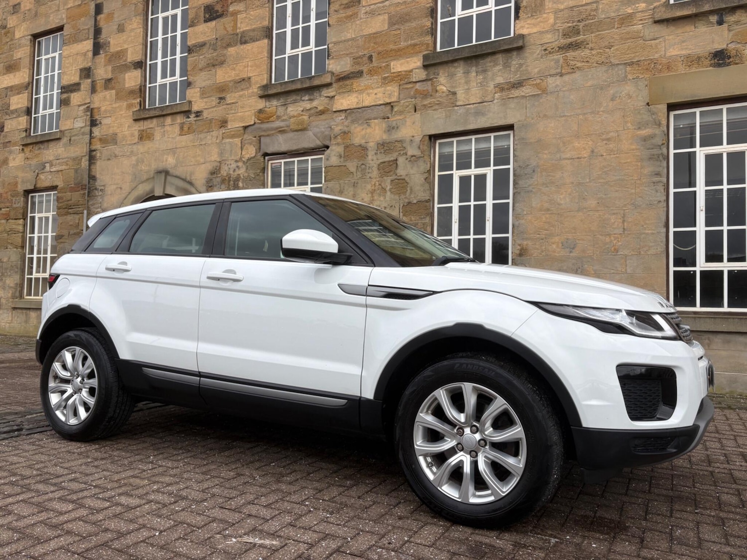 Used Land Rover Range Rover Evoque 2017 for sale - 77600520: Photo 10