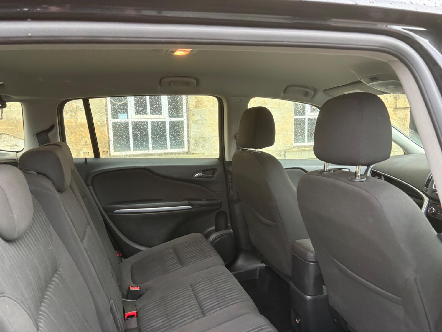 Used Vauxhall Zafira 2017 for sale - 77365616: Photo 33