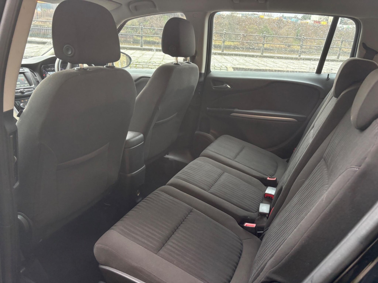 Used Vauxhall Zafira 2017 for sale - 77365616: Photo 39