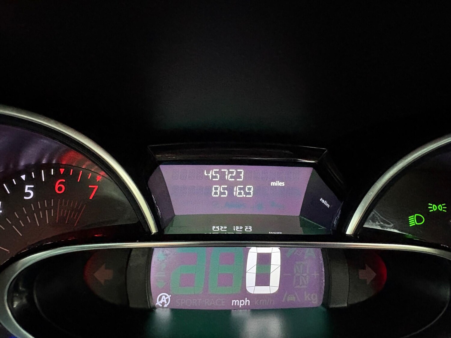 Used Renault Clio 2019 for sale - 77245310: Photo 34