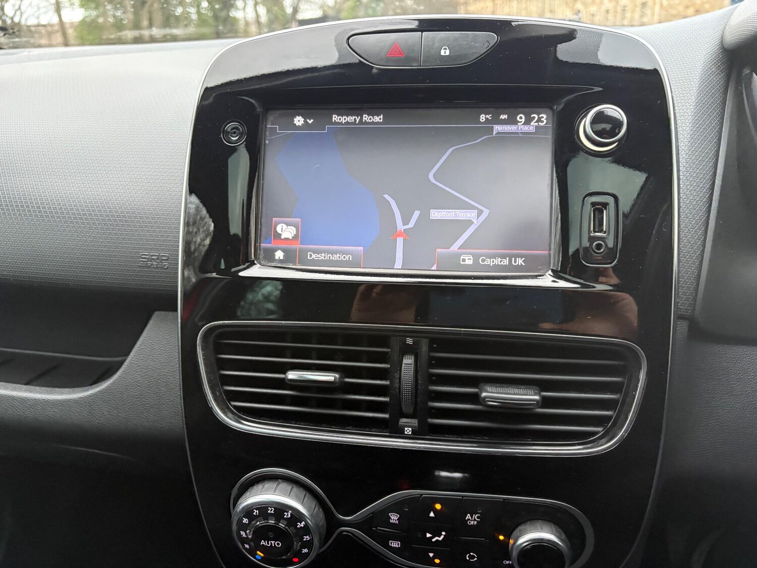 Used Renault Clio 2019 for sale - 77245310: Photo 37