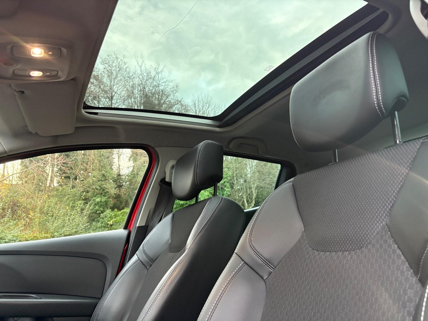 Used Renault Clio 2019 for sale - 77245310: Photo 43