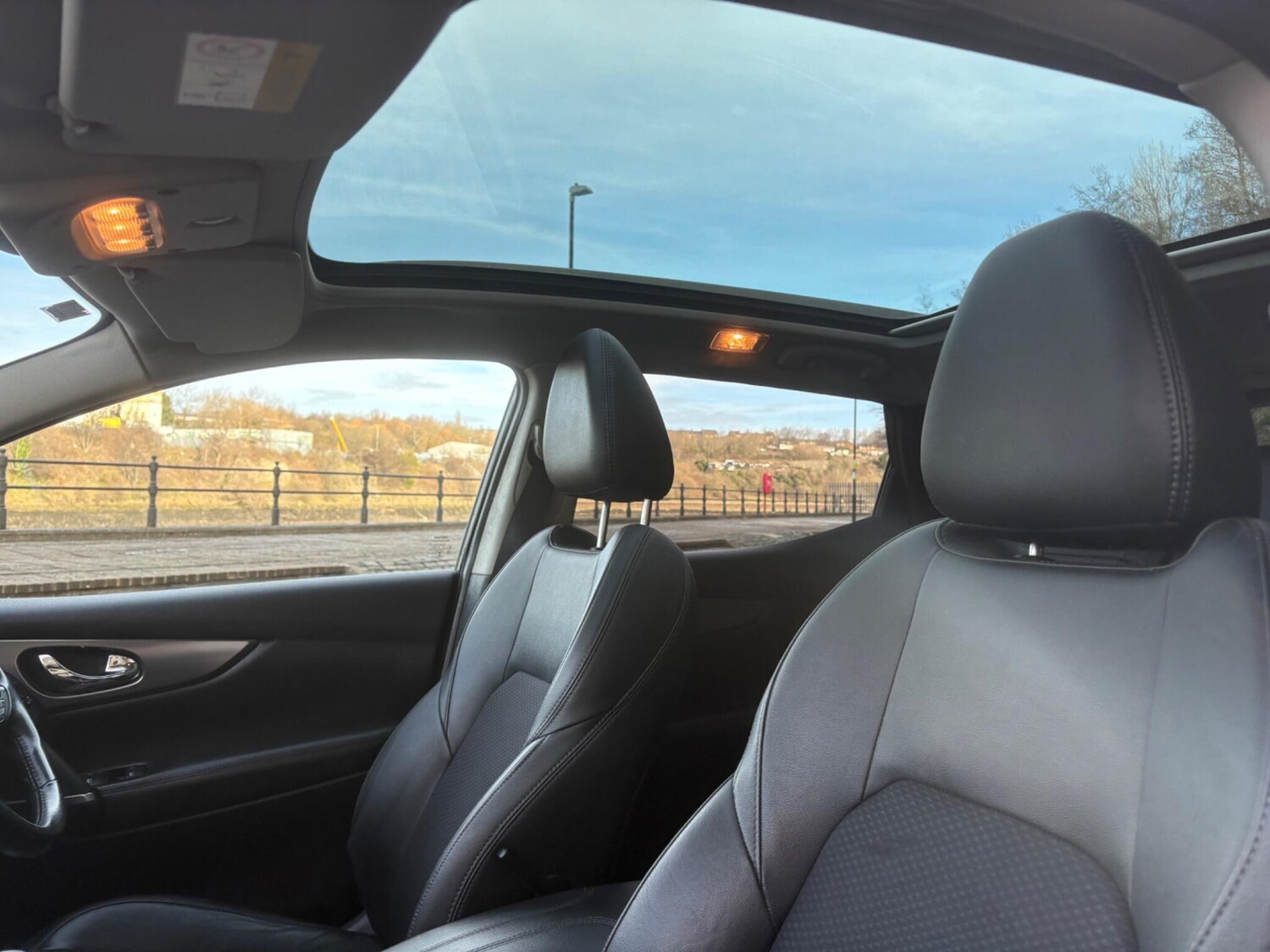 Used Nissan Qashqai 2017 for sale - 77600503: Photo 38