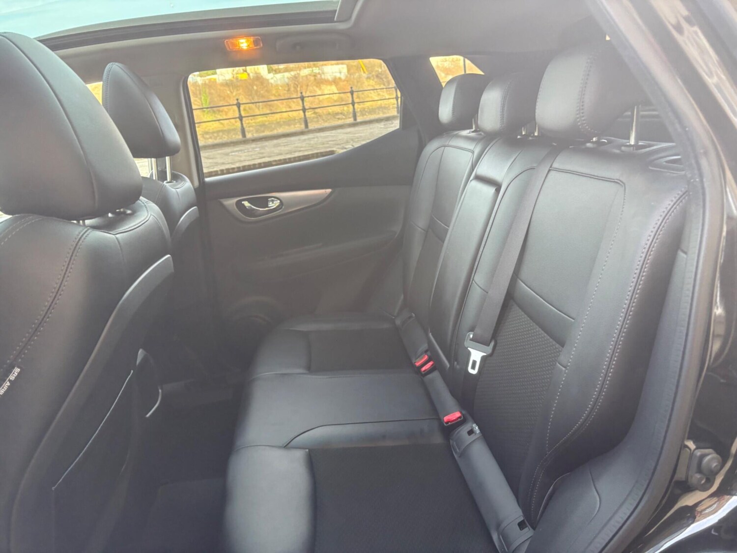 Used Nissan Qashqai 2017 for sale - 77600503: Photo 41