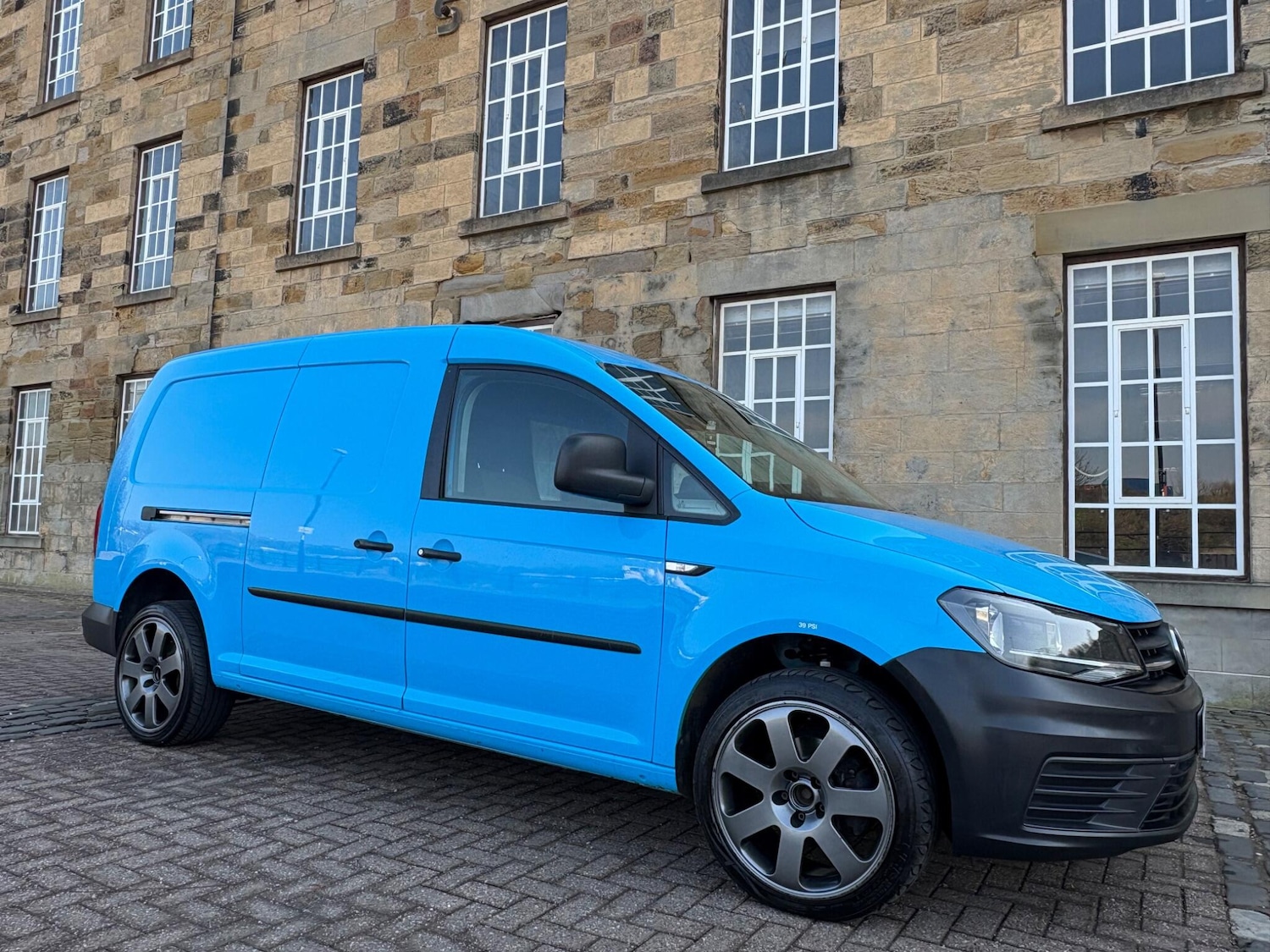 Used Volkswagen Caddy Maxi 2016 for sale - 77983047: Photo 11