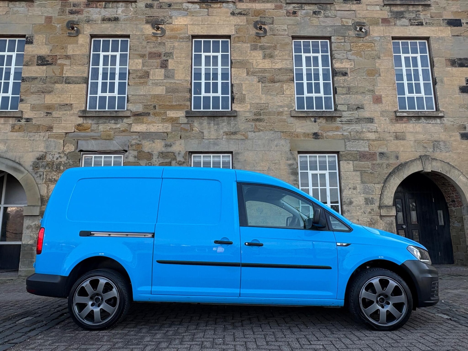 Used Volkswagen Caddy Maxi 2016 for sale - 77983047: Photo 15