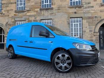 Used Volkswagen Caddy Maxi 2016 for sale - 77983047: Photo