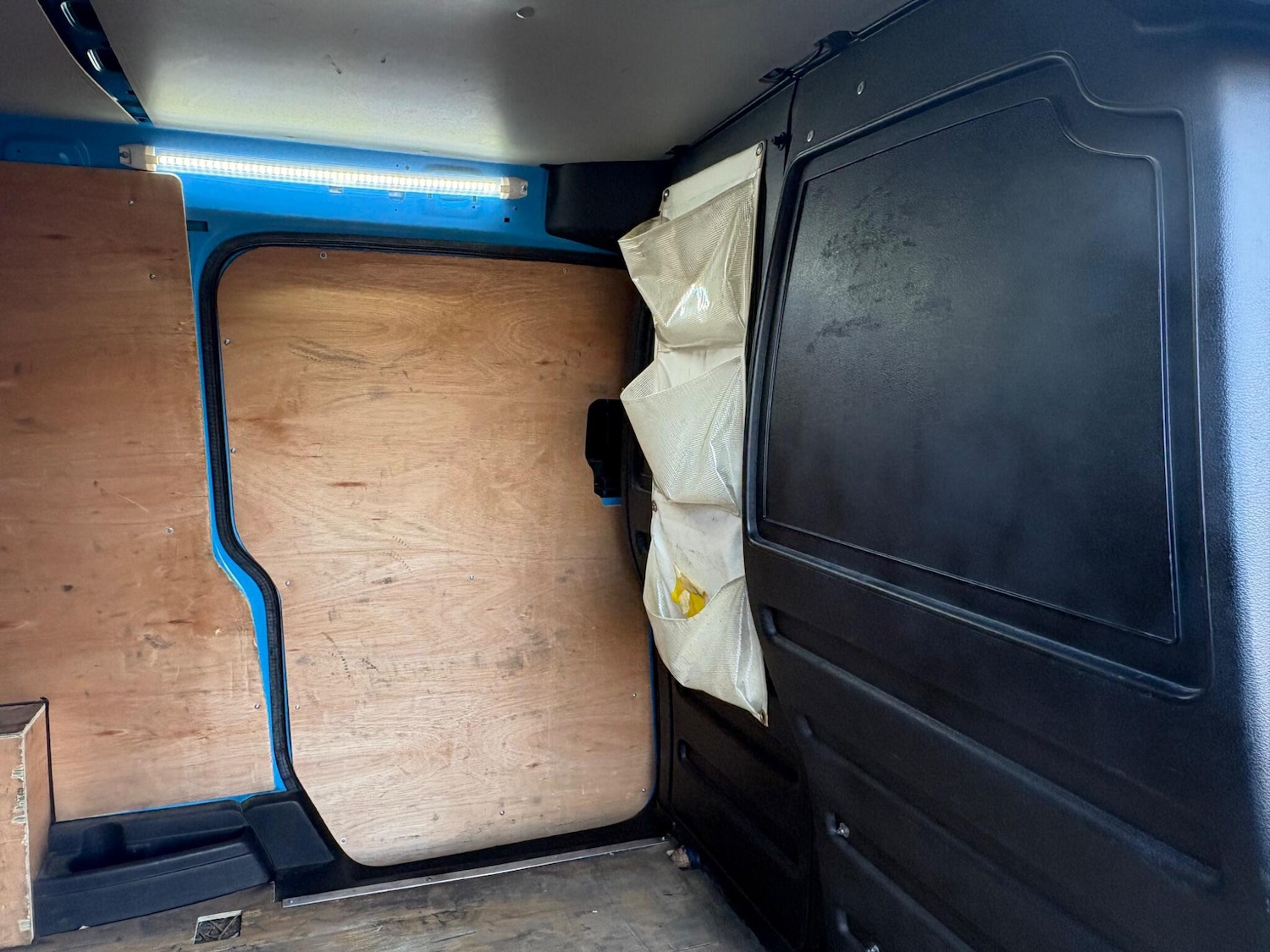 Used Volkswagen Caddy Maxi 2016 for sale - 77983047: Photo 44