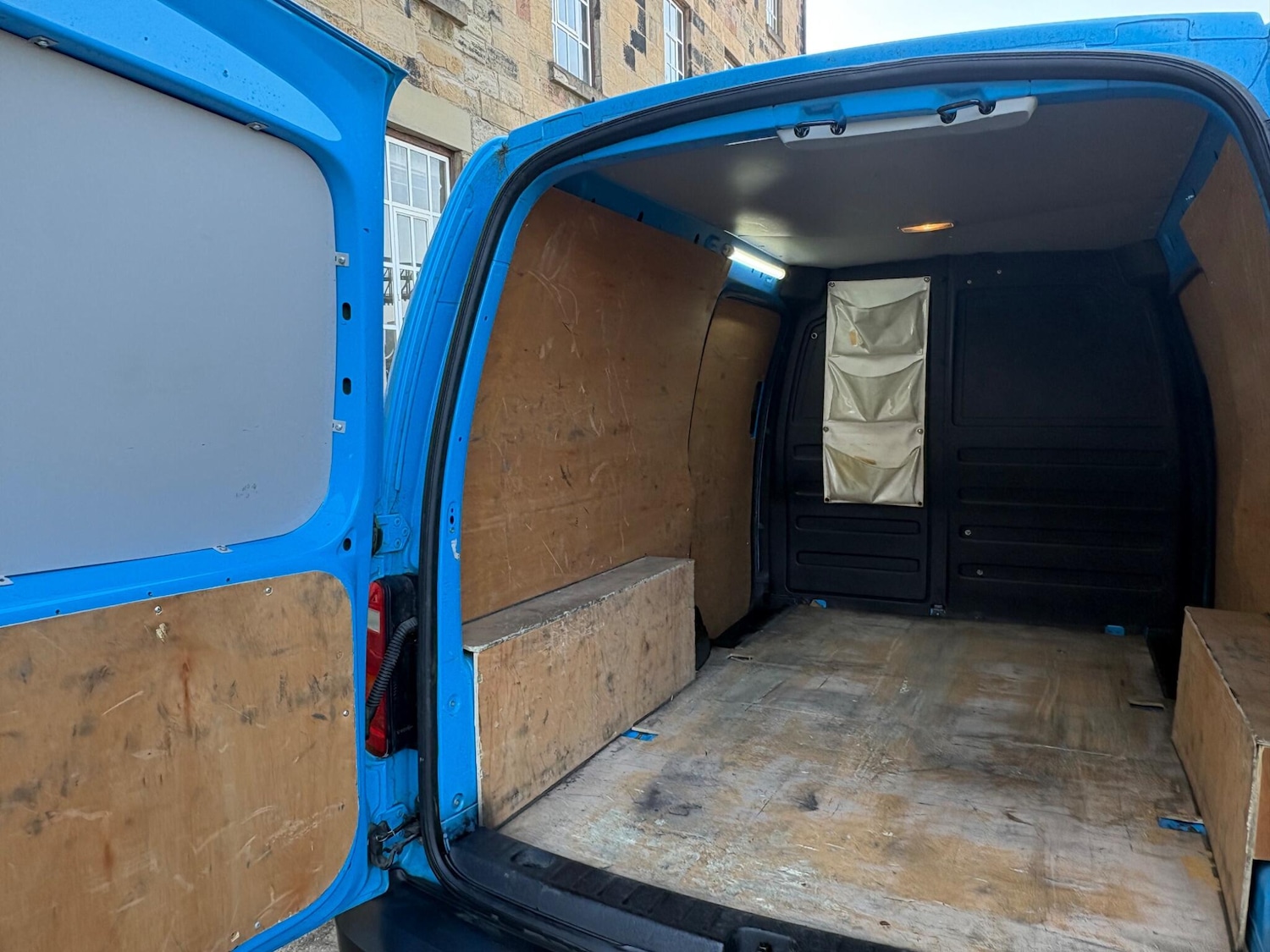 Used Volkswagen Caddy Maxi 2016 for sale - 77983047: Photo 48