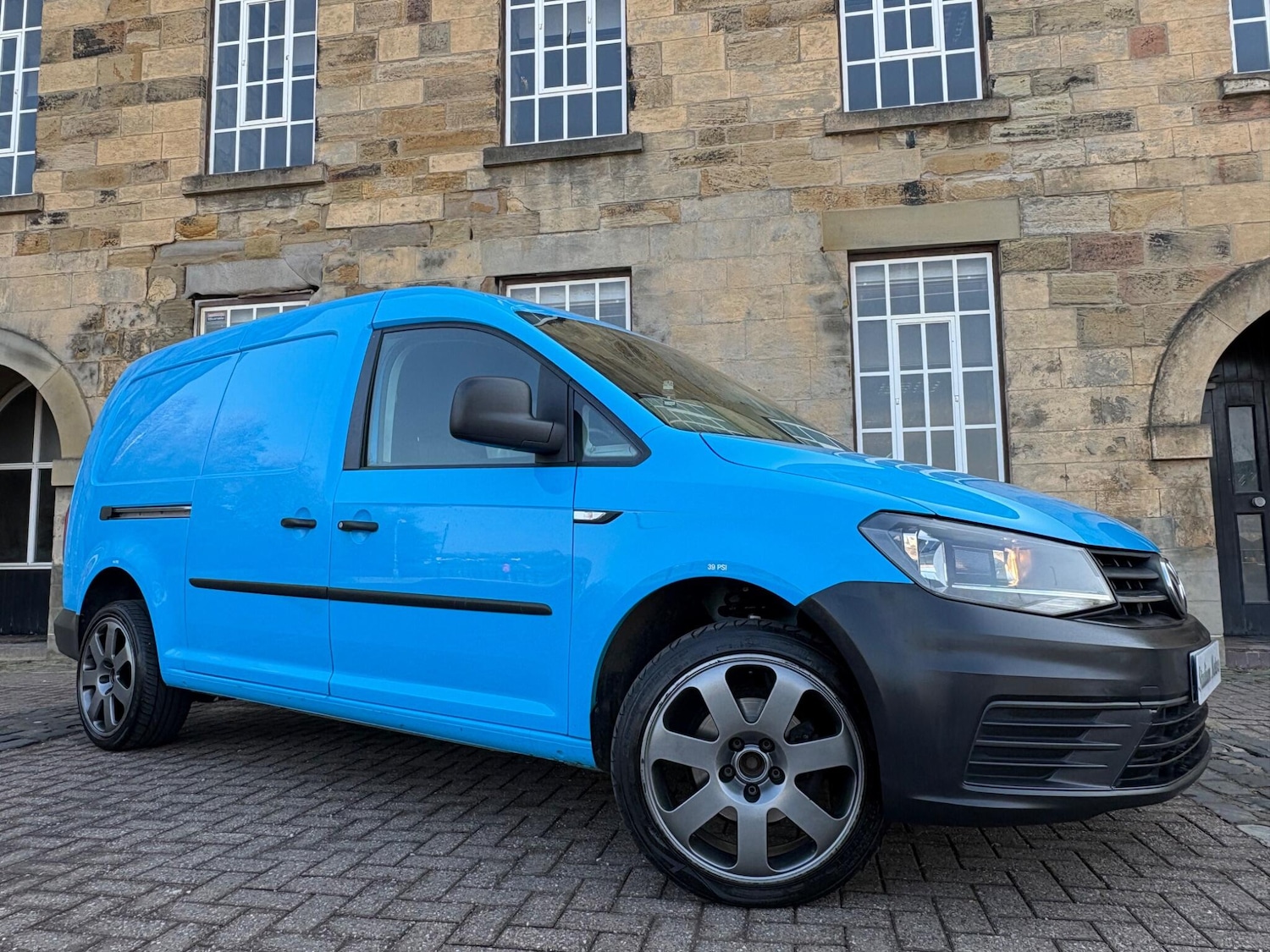 Used Volkswagen Caddy Maxi 2016 for sale - 77983047: Photo 7