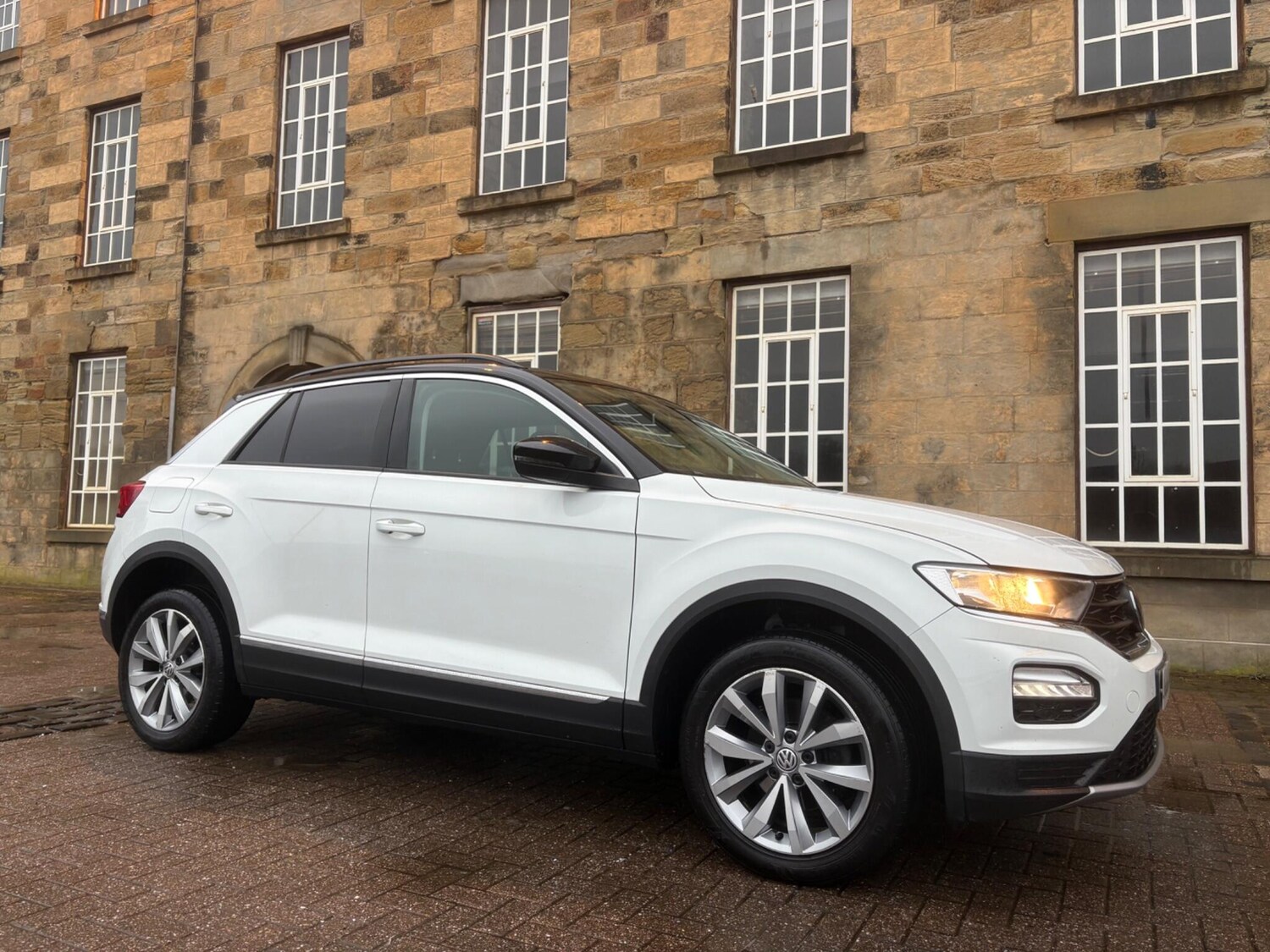 Used Volkswagen T-Roc 2019 for sale - 77512741: Photo 10