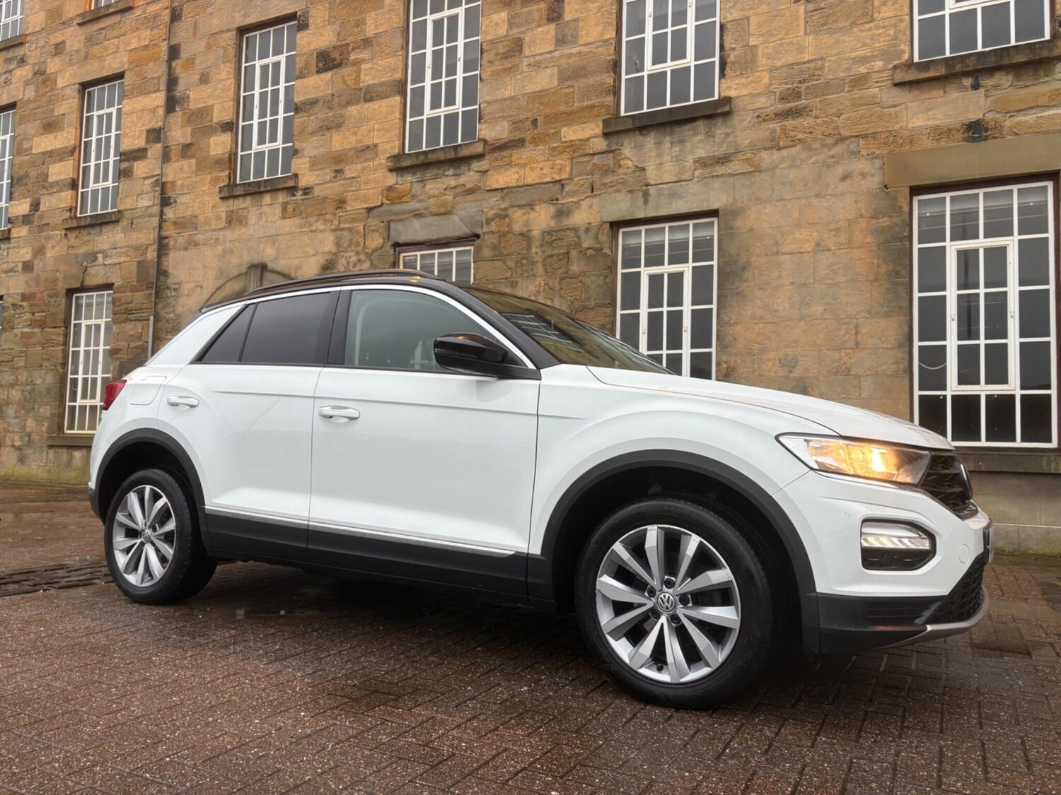 Used Volkswagen T-Roc 2019 for sale - 77512741: Photo 9