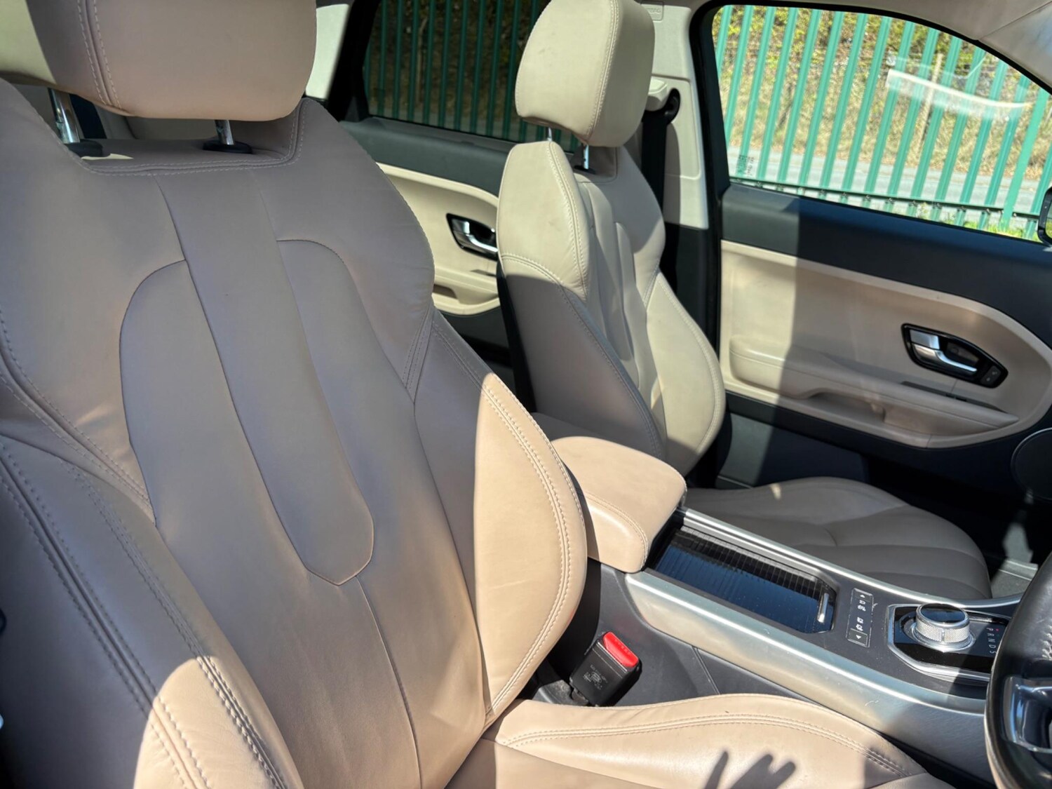 Used Land Rover Range Rover Evoque 2016 for sale - 77414009: Photo 32