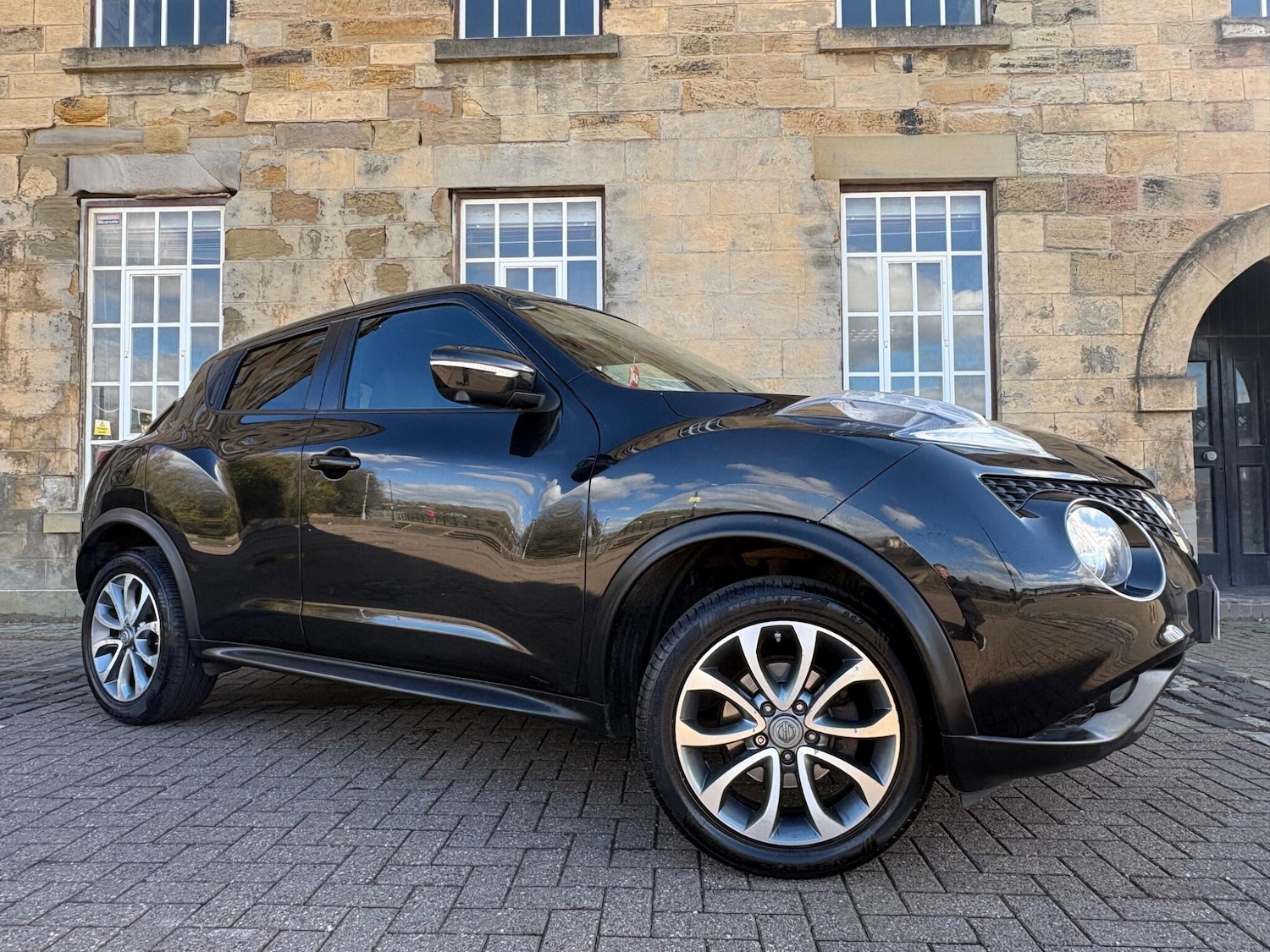 Used Nissan Juke 2015 for sale - 78088733: Photo 3