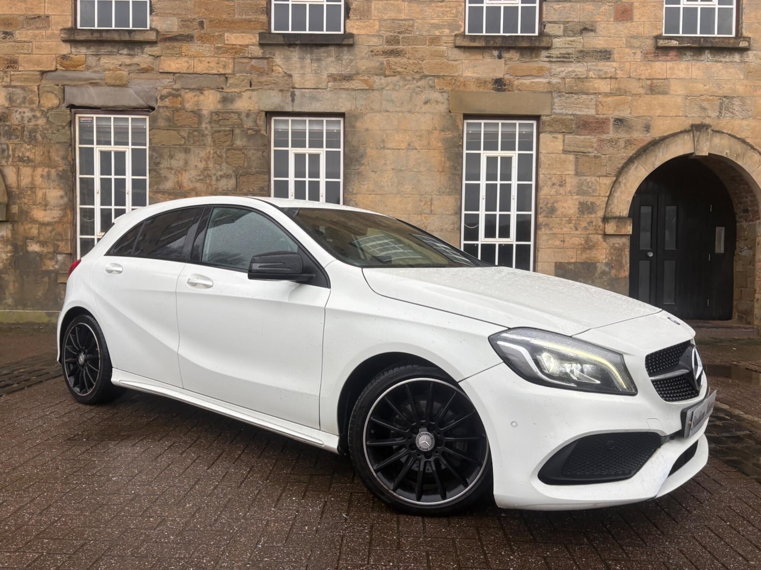 Used Mercedes-Benz A-Class 2016 for sale - 77512742: Photo 3