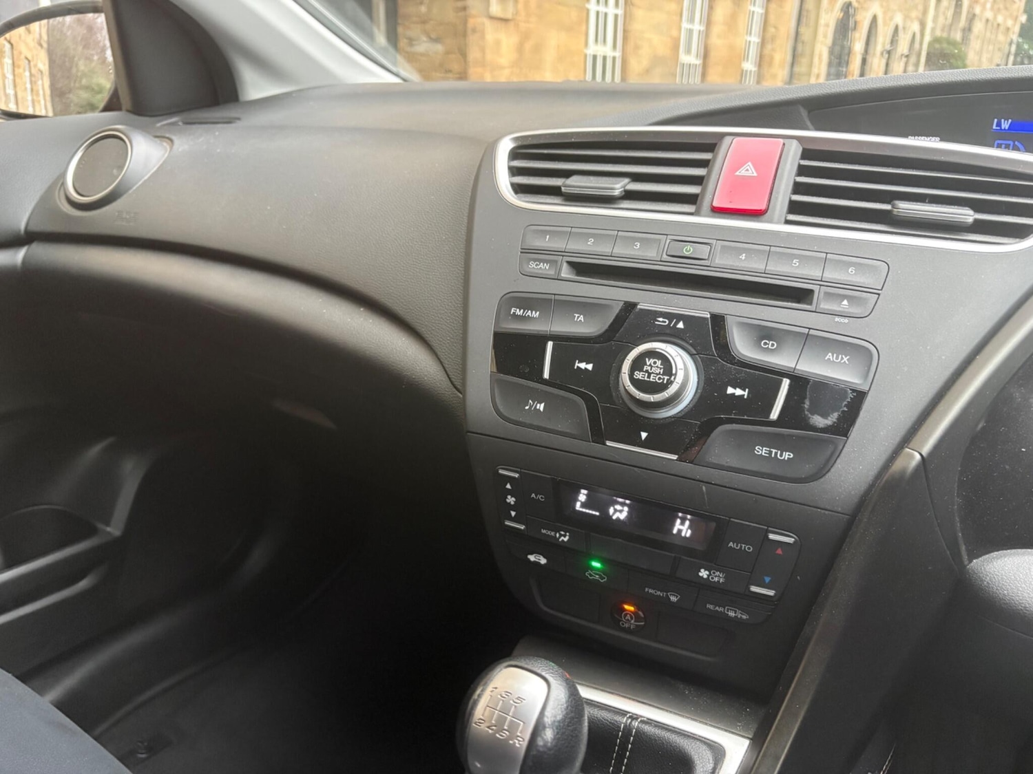 Used Honda Civic 2014 for sale - 77414001: Photo 24