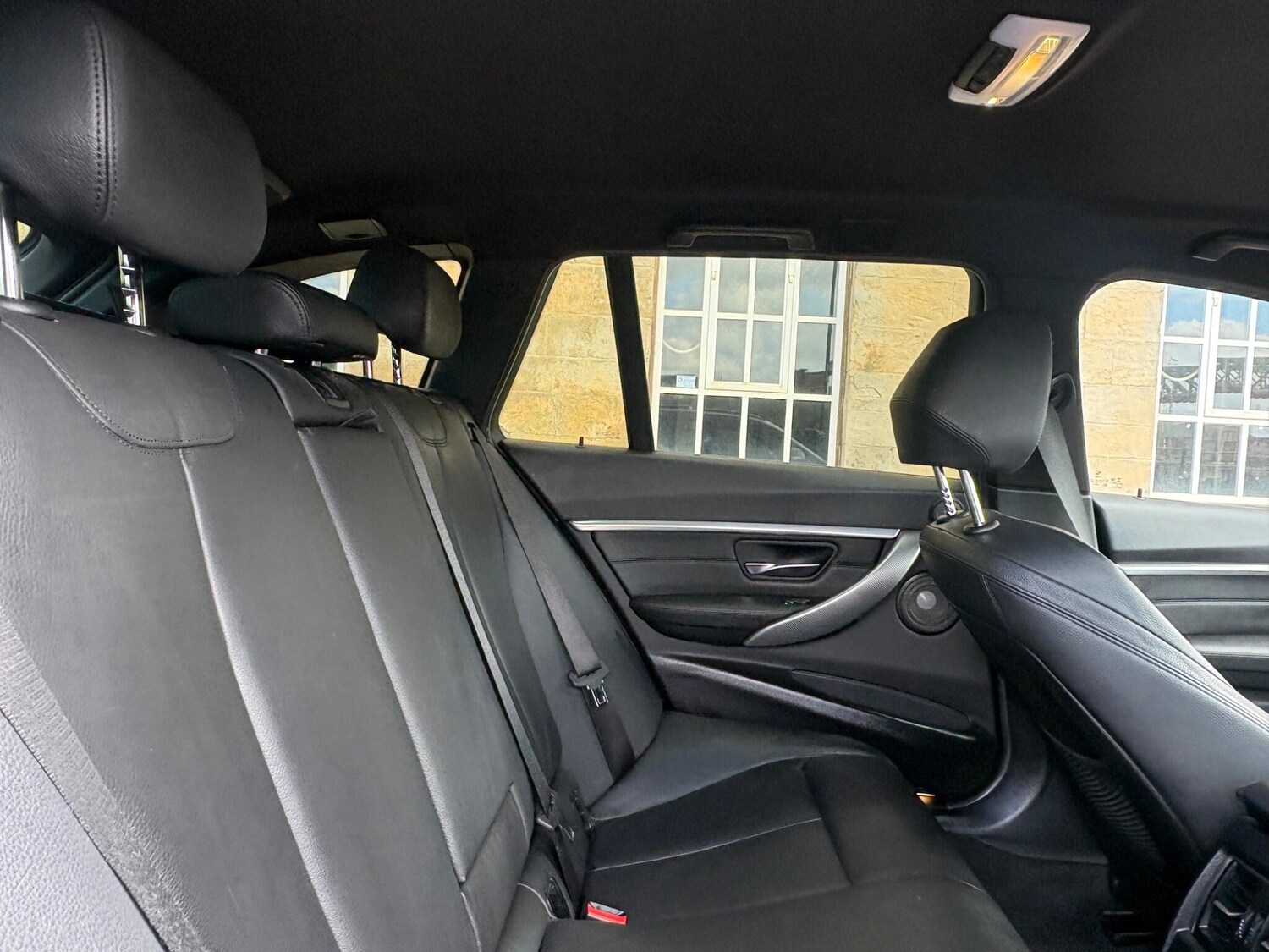 Used BMW 3 Series 2018 for sale - 78198225: Photo 40