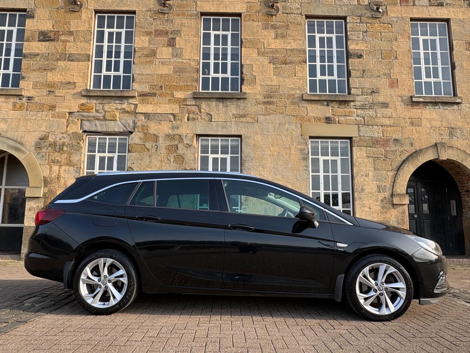 Used Vauxhall Astra 2017 for sale - 77971906: Photo 10