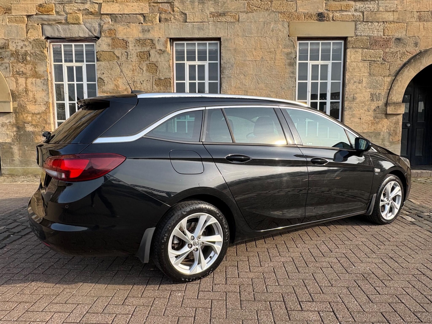Used Vauxhall Astra 2017 for sale - 77971906: Photo 22