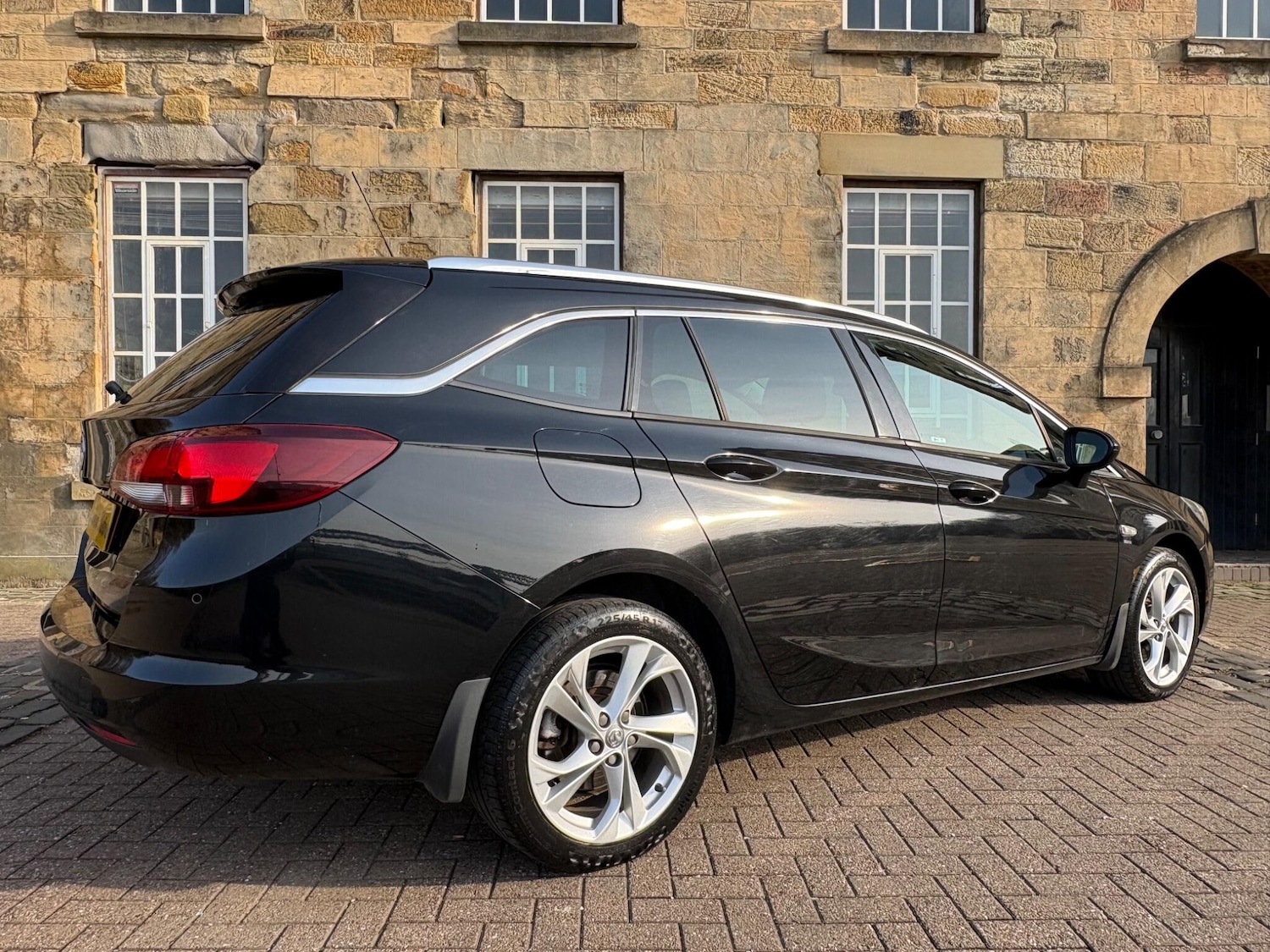 Used Vauxhall Astra 2017 for sale - 77971906: Photo 23