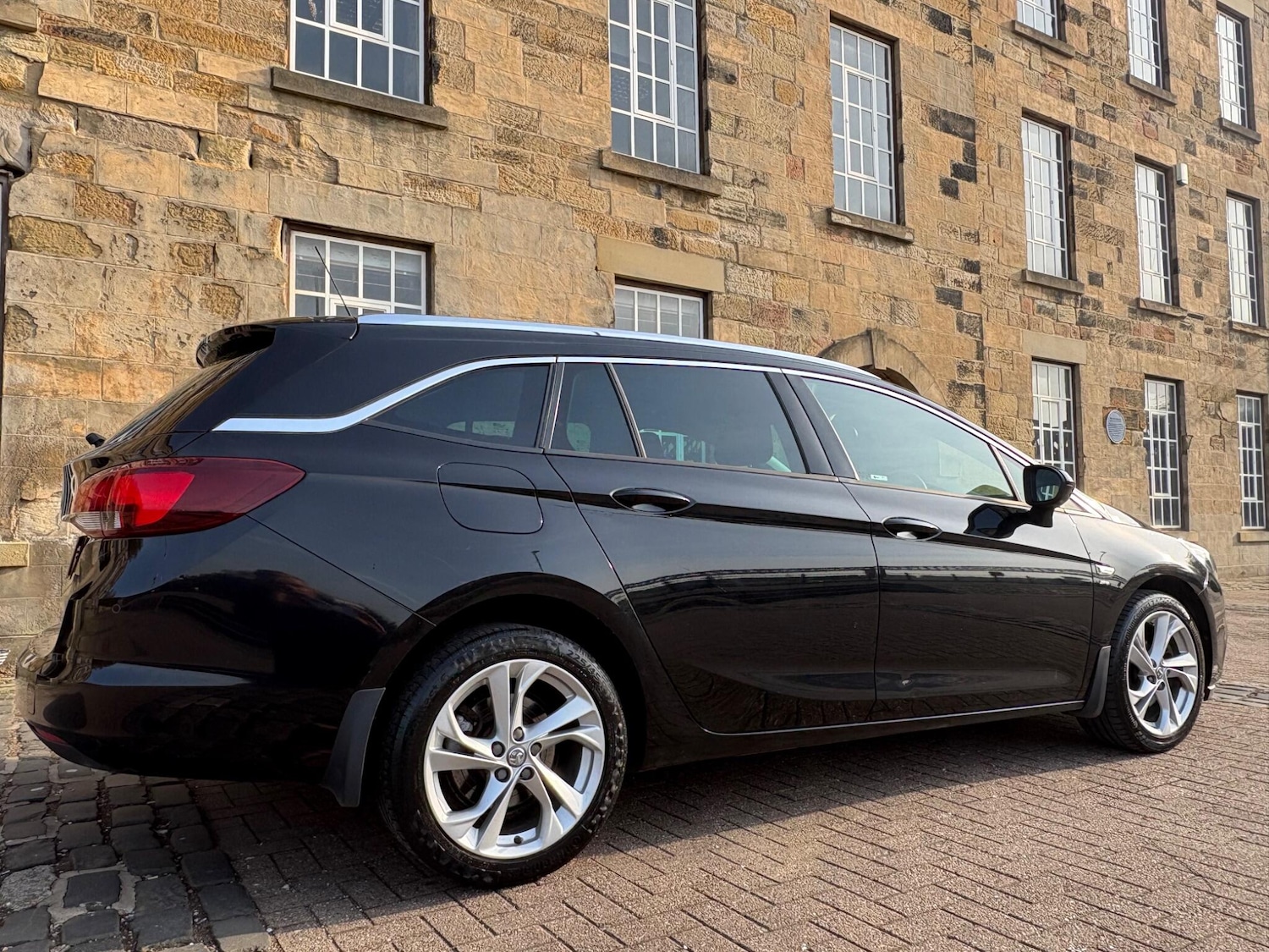 Used Vauxhall Astra 2017 for sale - 77971906: Photo 24