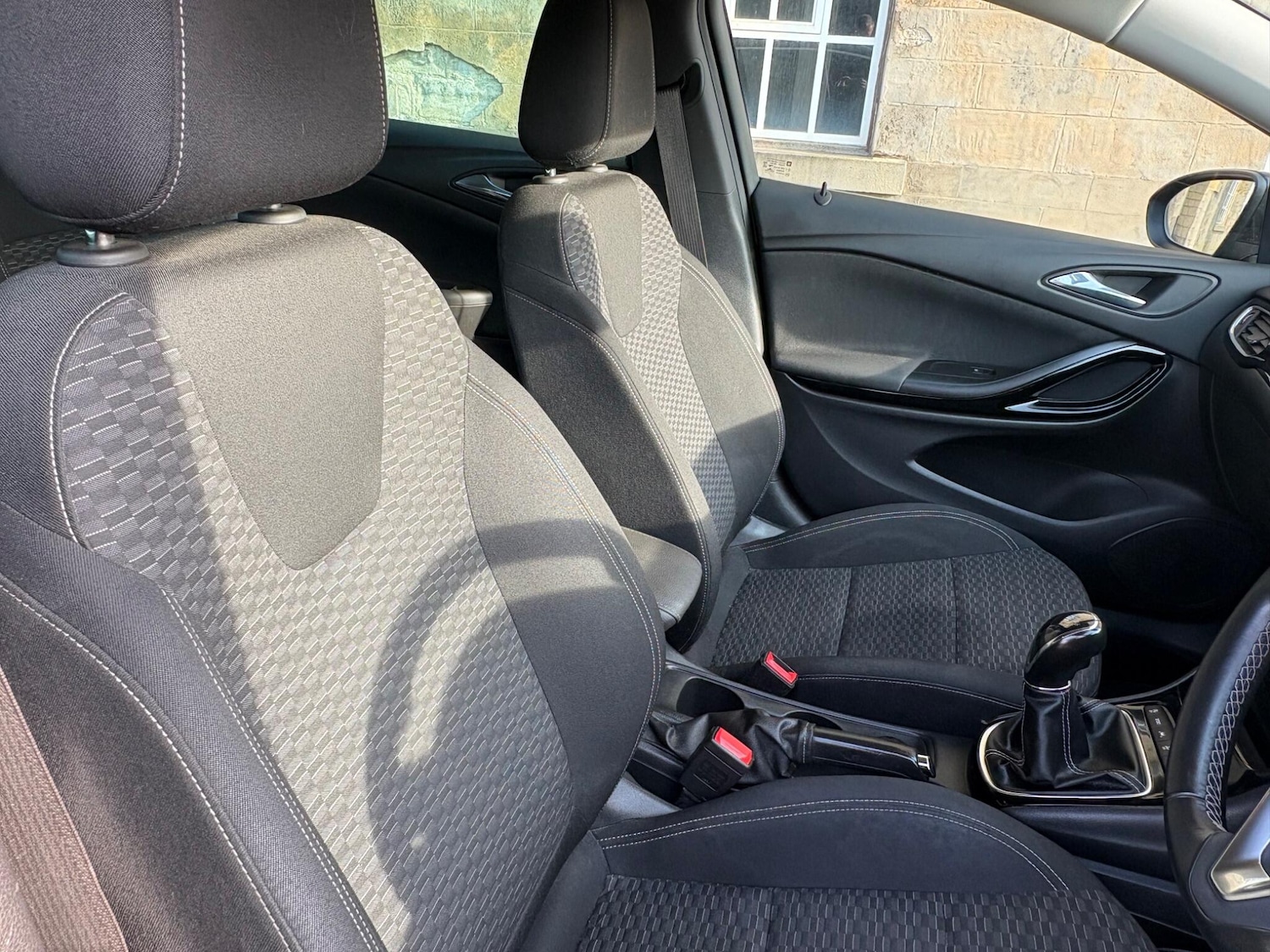 Used Vauxhall Astra 2017 for sale - 77971906: Photo 37