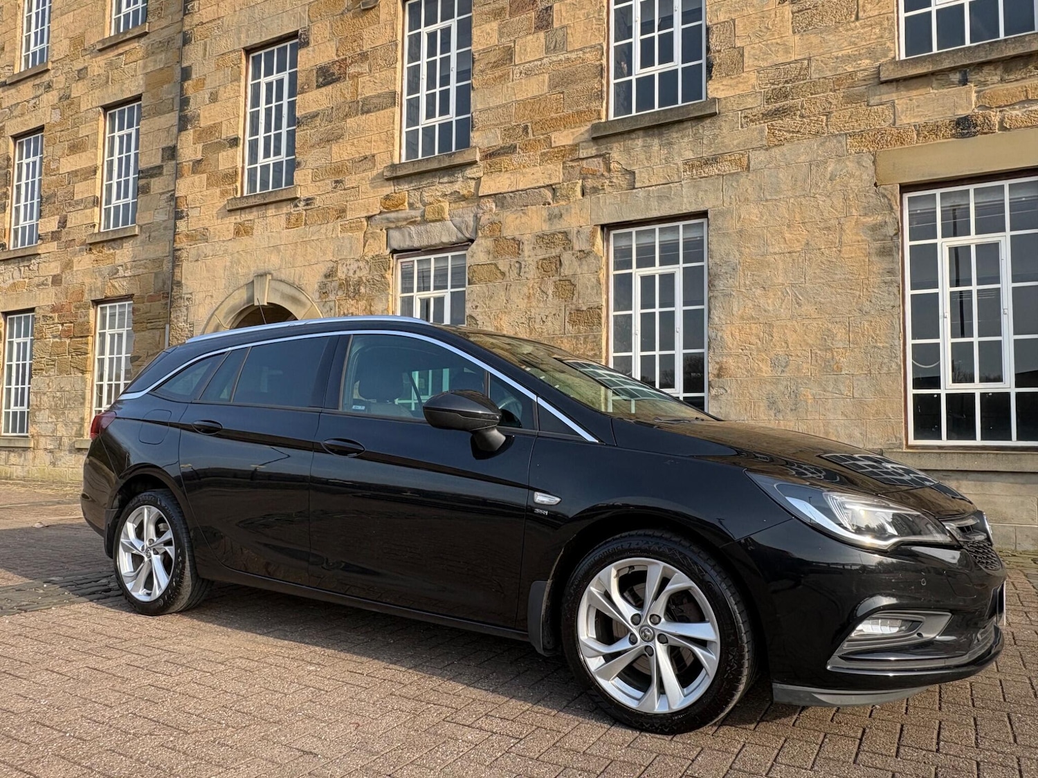 Used Vauxhall Astra 2017 for sale - 77971906: Photo 9