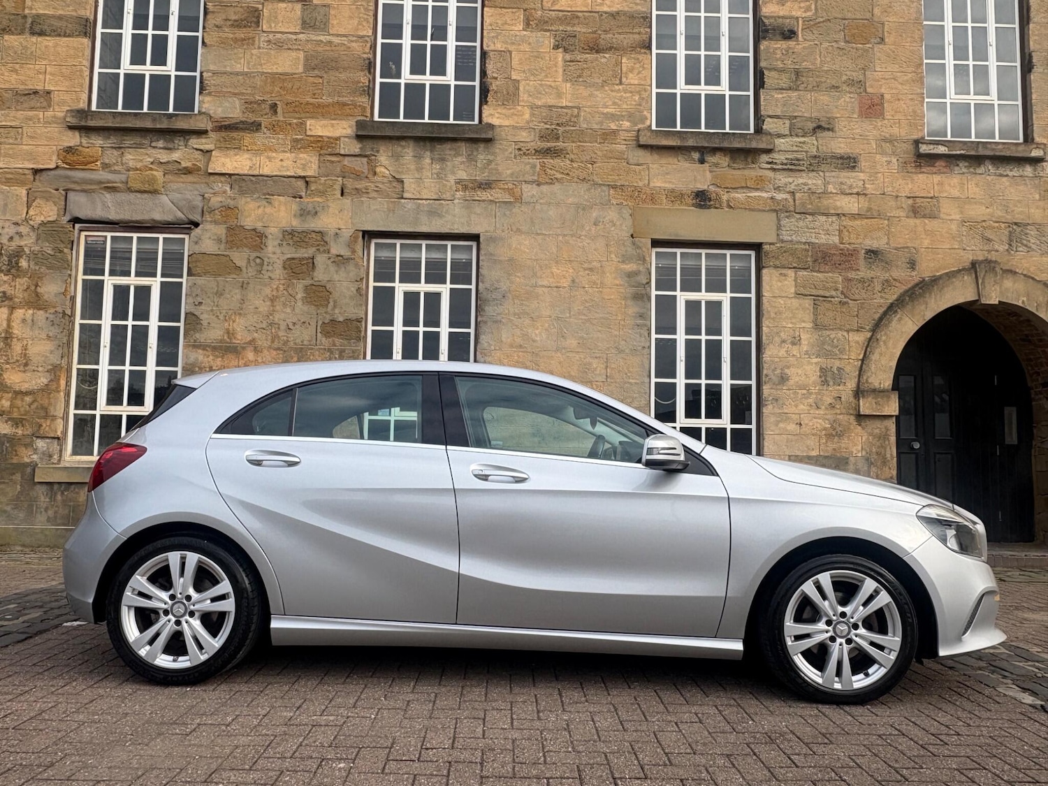 Used Mercedes-Benz A-Class 2017 for sale - 77960079: Photo 12