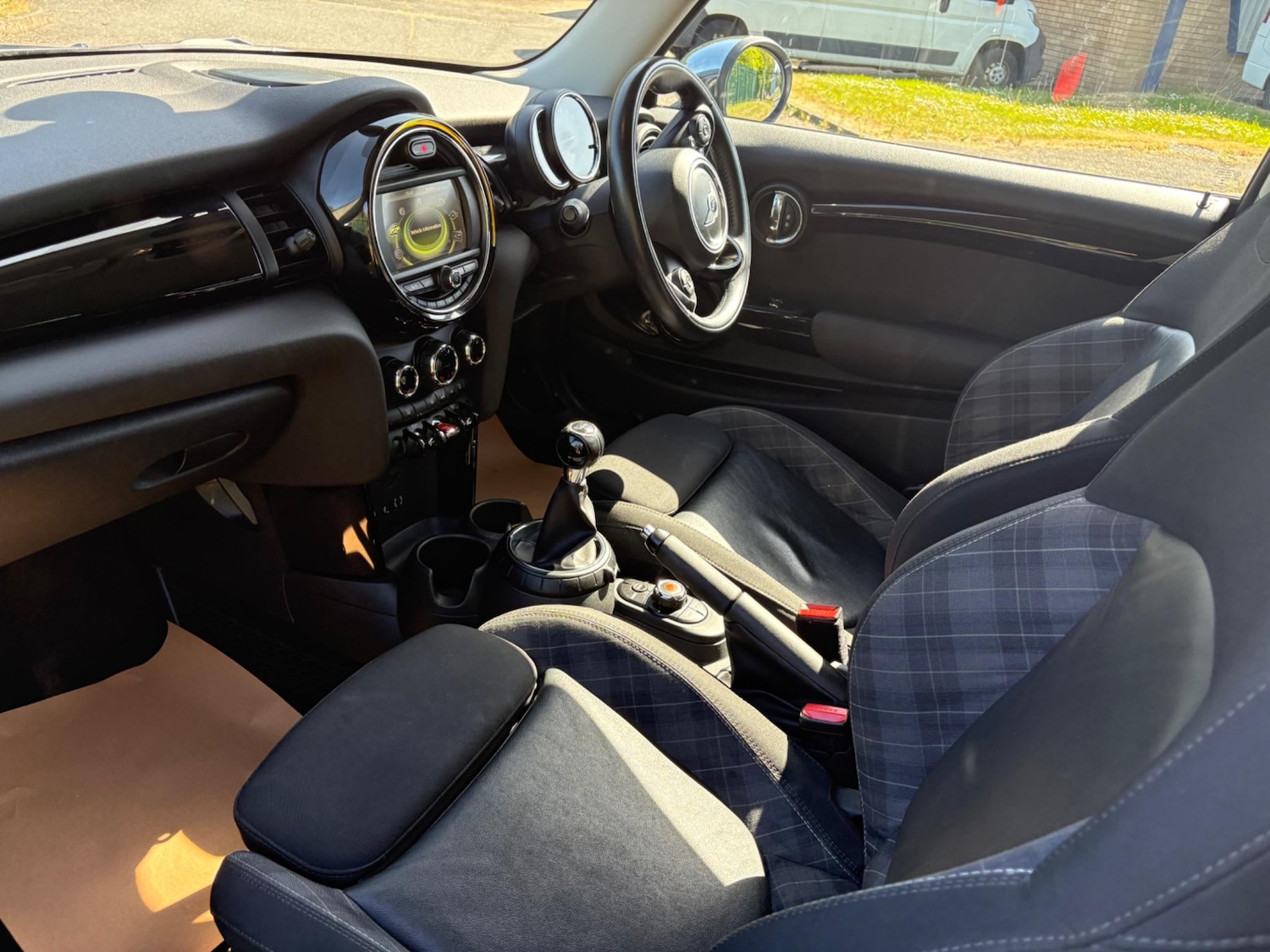 Used MINI Hatch 2015 for sale - 77245309: Photo 36