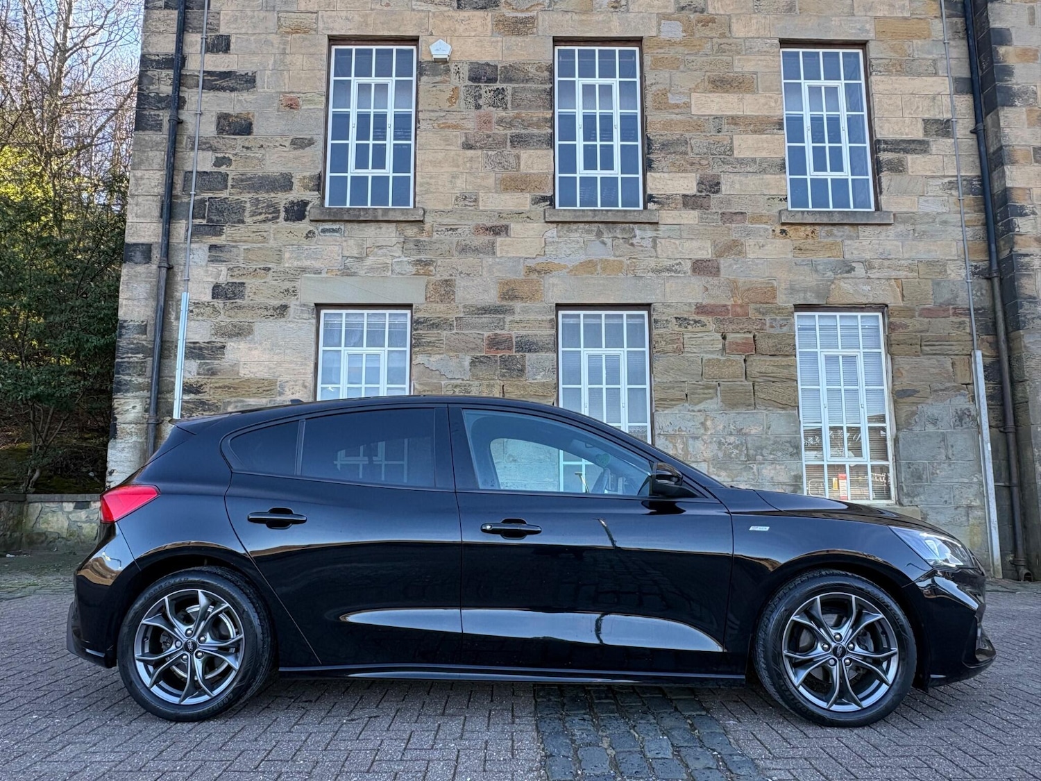 Used Ford Focus 2021 for sale - 77894067: Photo 11