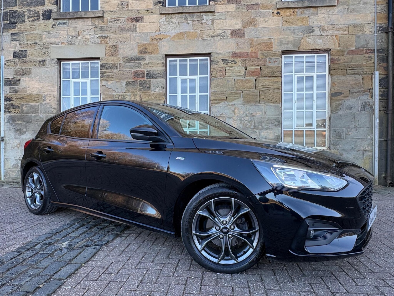 Used Ford Focus 2021 for sale - 77894067: Photo 3