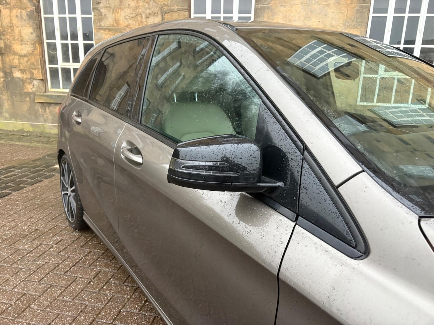 Used Mercedes-Benz B Class 2013 for sale - 77307790: Photo 12