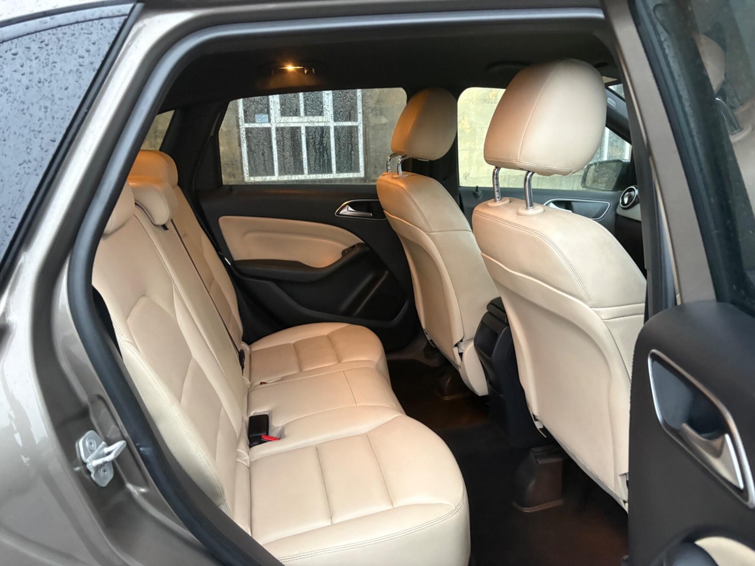 Used Mercedes-Benz B Class 2013 for sale - 77307790: Photo 34