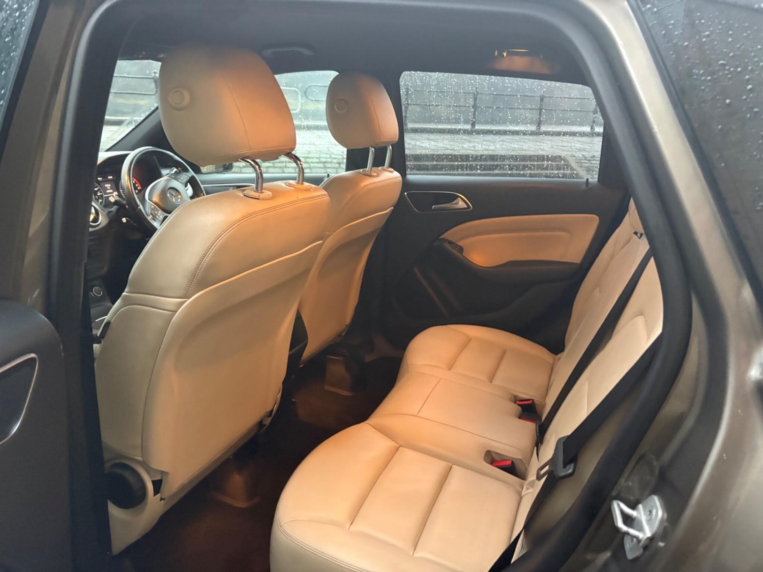 Used Mercedes-Benz B Class 2013 for sale - 77307790: Photo 35