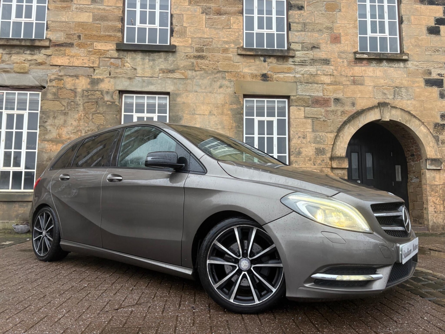 Used Mercedes-Benz B Class 2013 for sale - 77307790: Photo 4