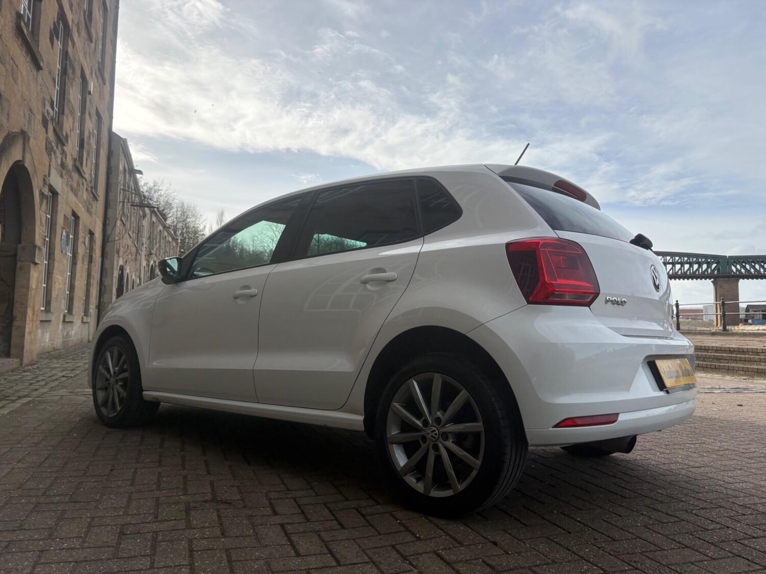 Used Volkswagen Polo 2015 for sale - 77648230: Photo 22