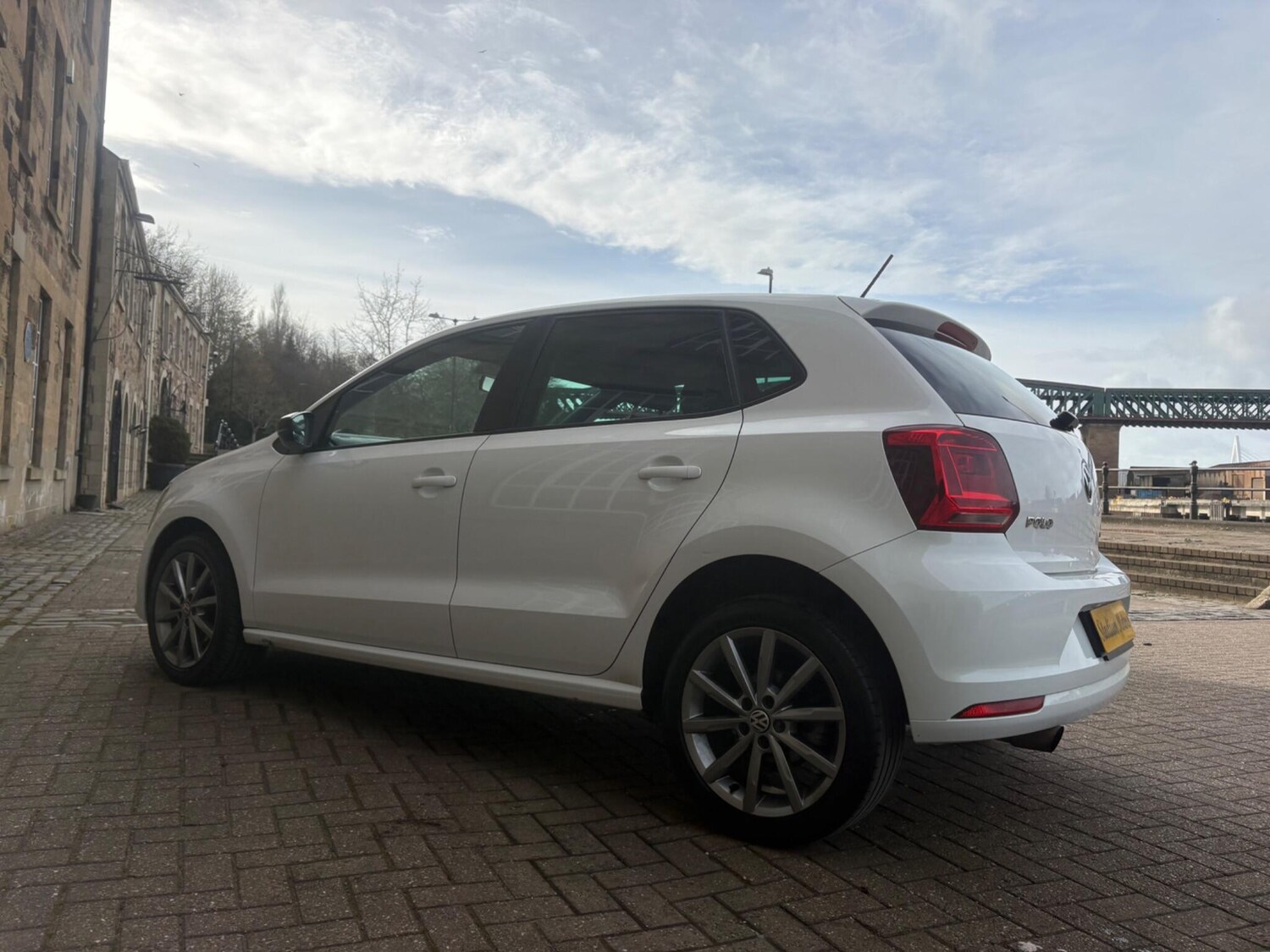 Used Volkswagen Polo 2015 for sale - 77648230: Photo 23