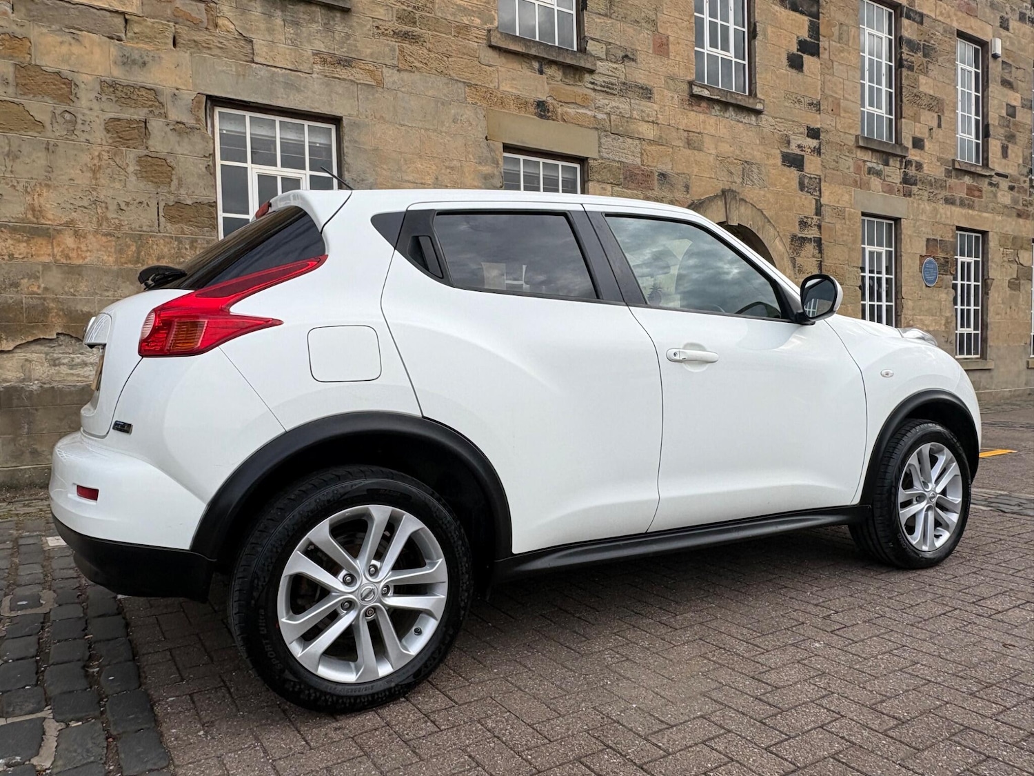 Used Nissan Juke 2014 for sale - 77960067: Photo 24