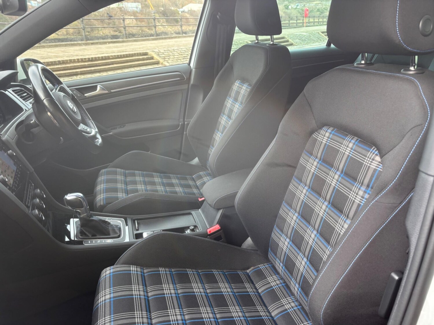 Used Volkswagen Golf 2018 for sale - 77648219: Photo 35