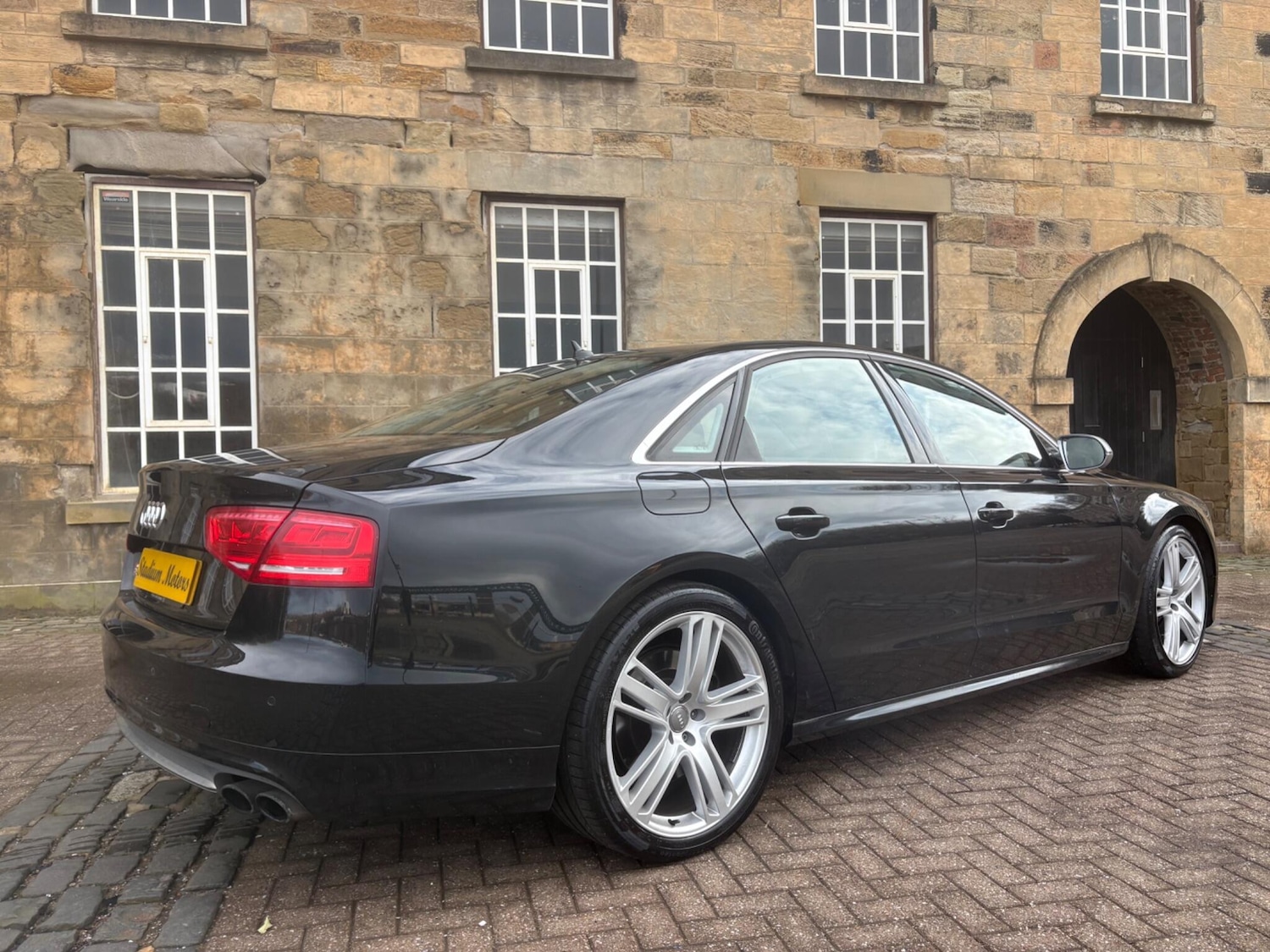 Used Audi S8 2013 for sale - 77698356: Photo 20