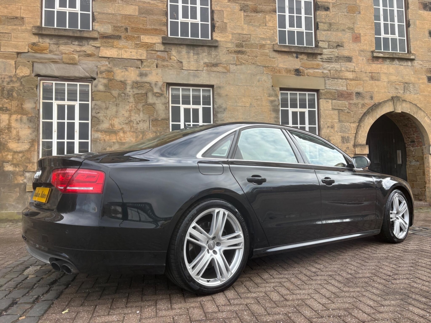 Used Audi S8 2013 for sale - 77698356: Photo 21