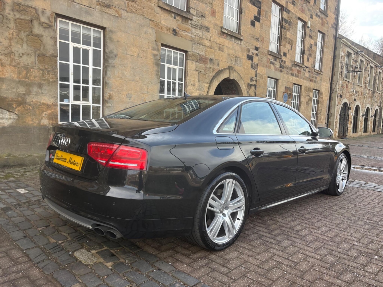 Used Audi S8 2013 for sale - 77698356: Photo 23