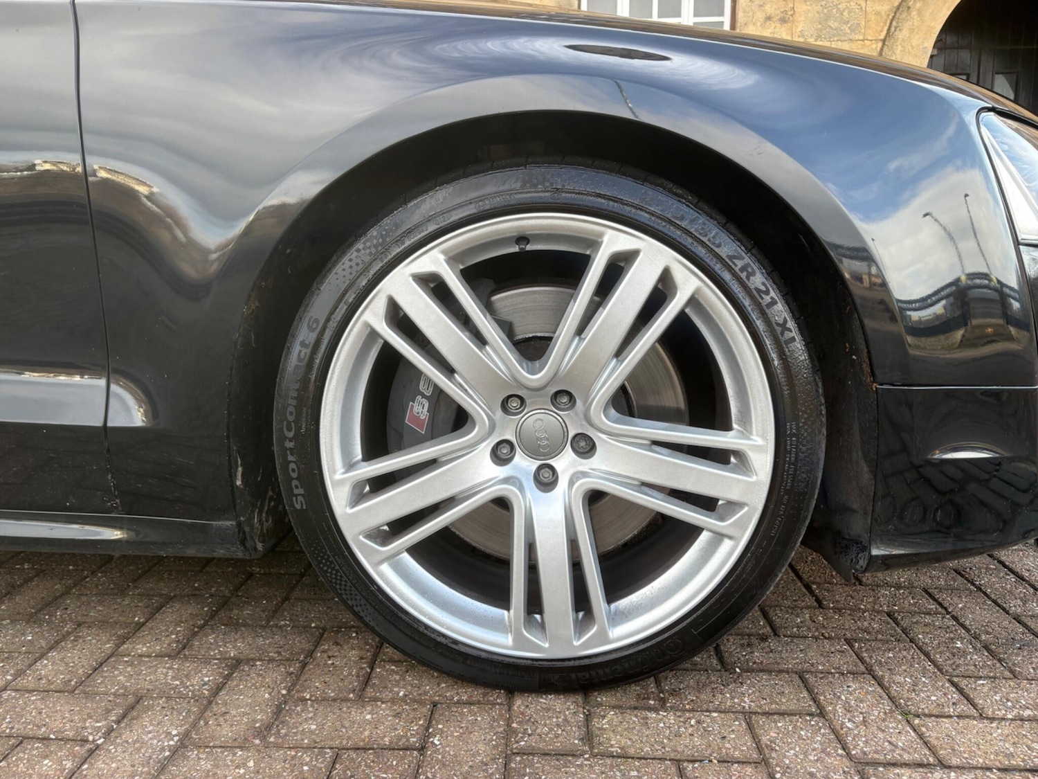 Used Audi S8 2013 for sale - 77698356: Photo 25