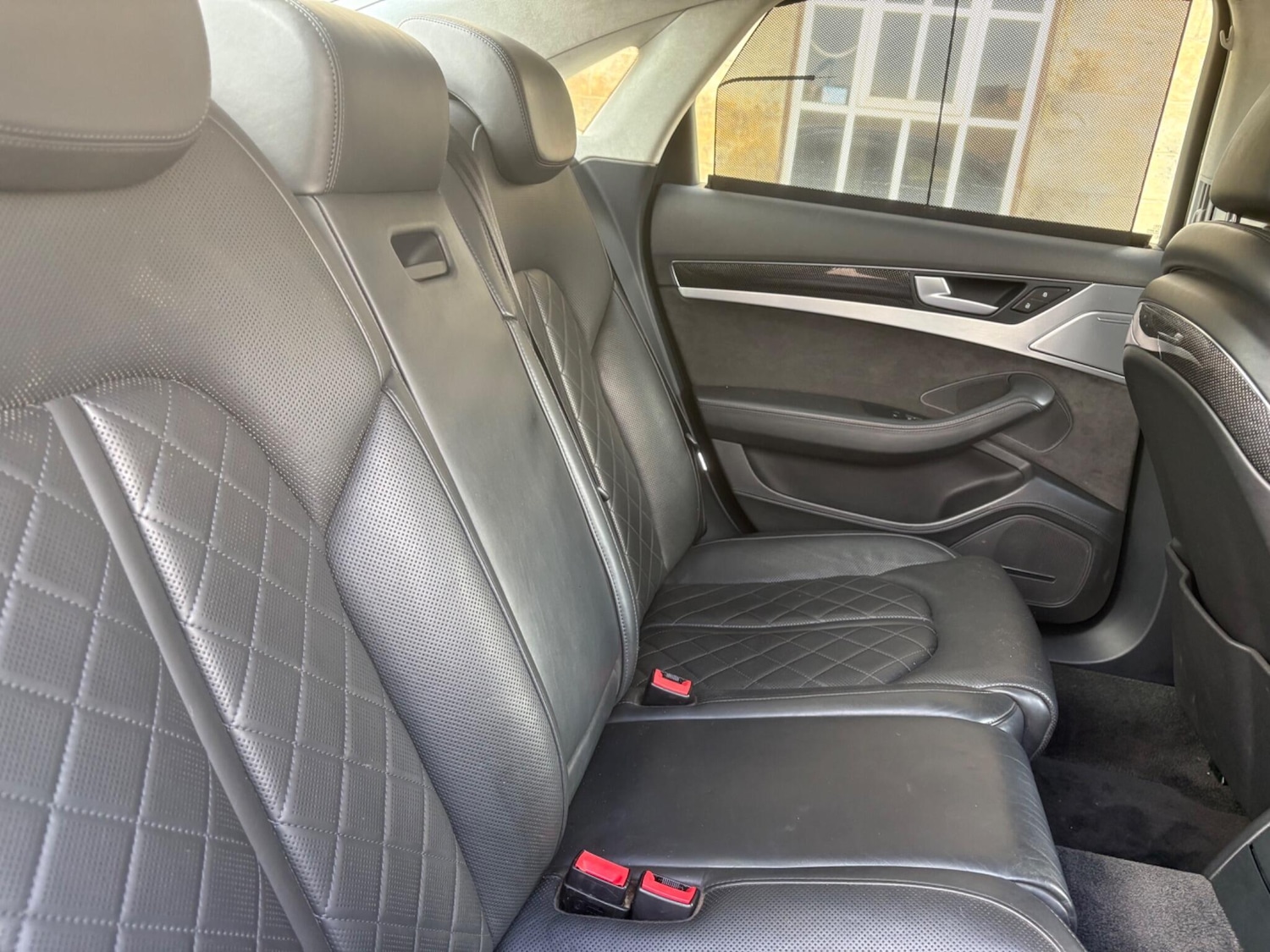 Used Audi S8 2013 for sale - 77698356: Photo 35